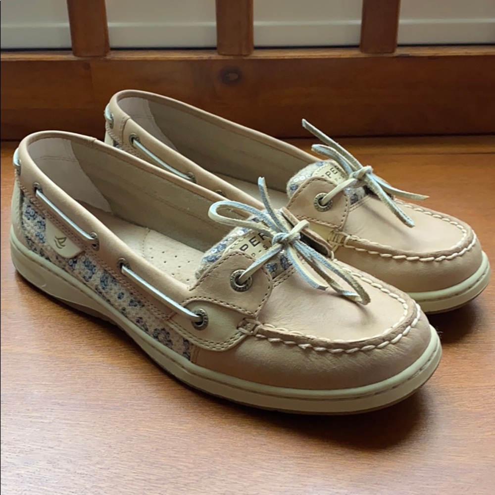 *Only wore once, too small for me & never returned